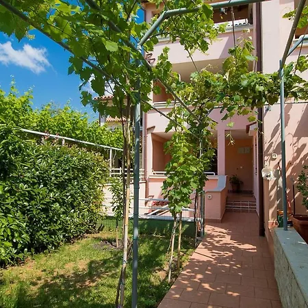 Apartmán Eni Pula